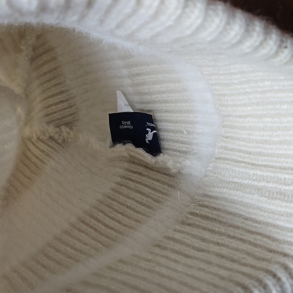 Kangol 2 Tone Rib Knit Pom-Pom Beanie - Picture 4 of 7